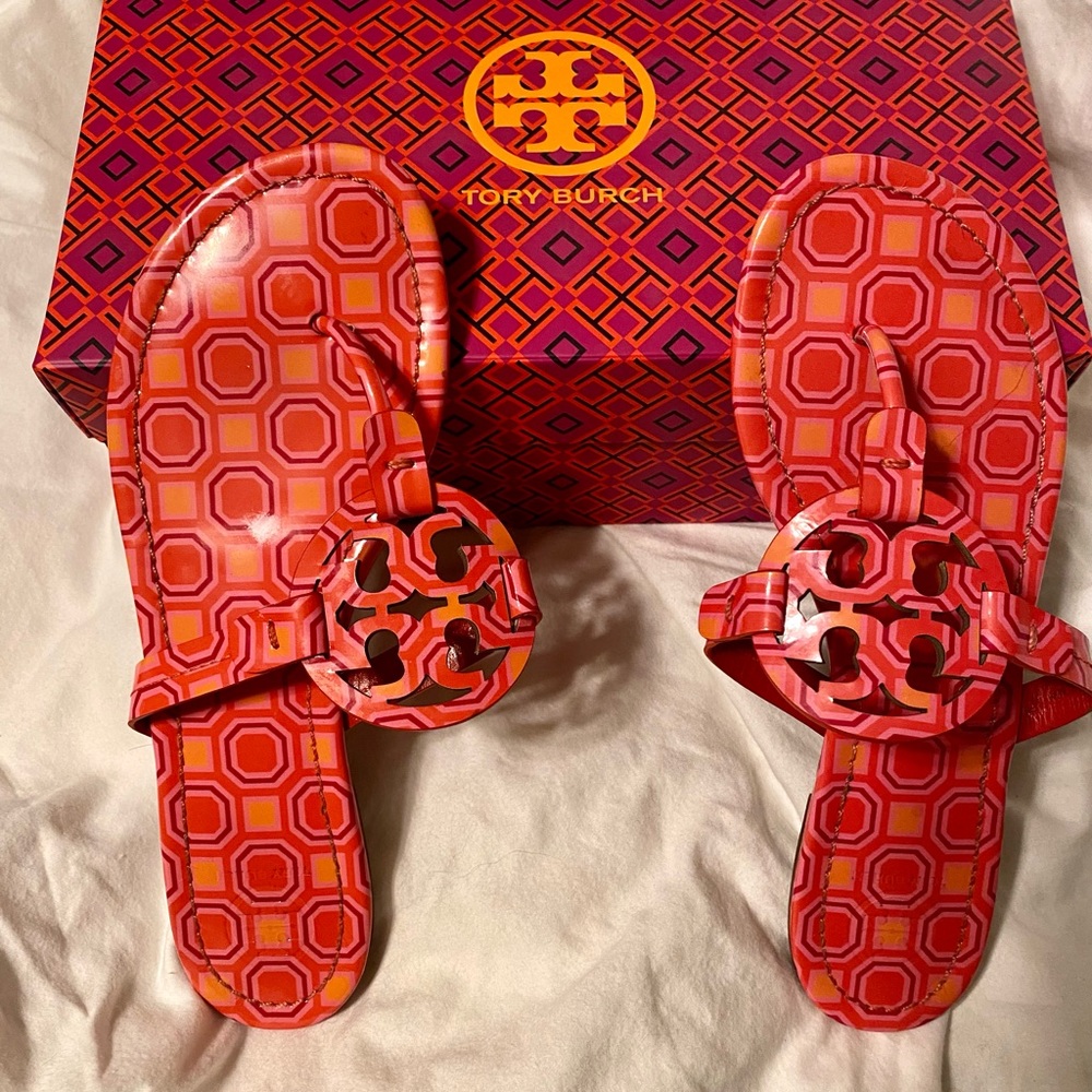 EUC! Tory Burch Miller Sandals Flip Flop 8.5